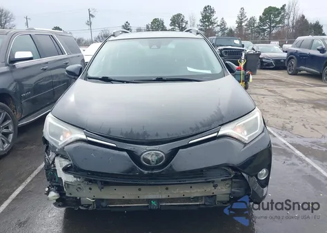 2018 Toyota Rav4 Xle z USA, uszkodzony, nr VIN 2T3RFREV1JW746520